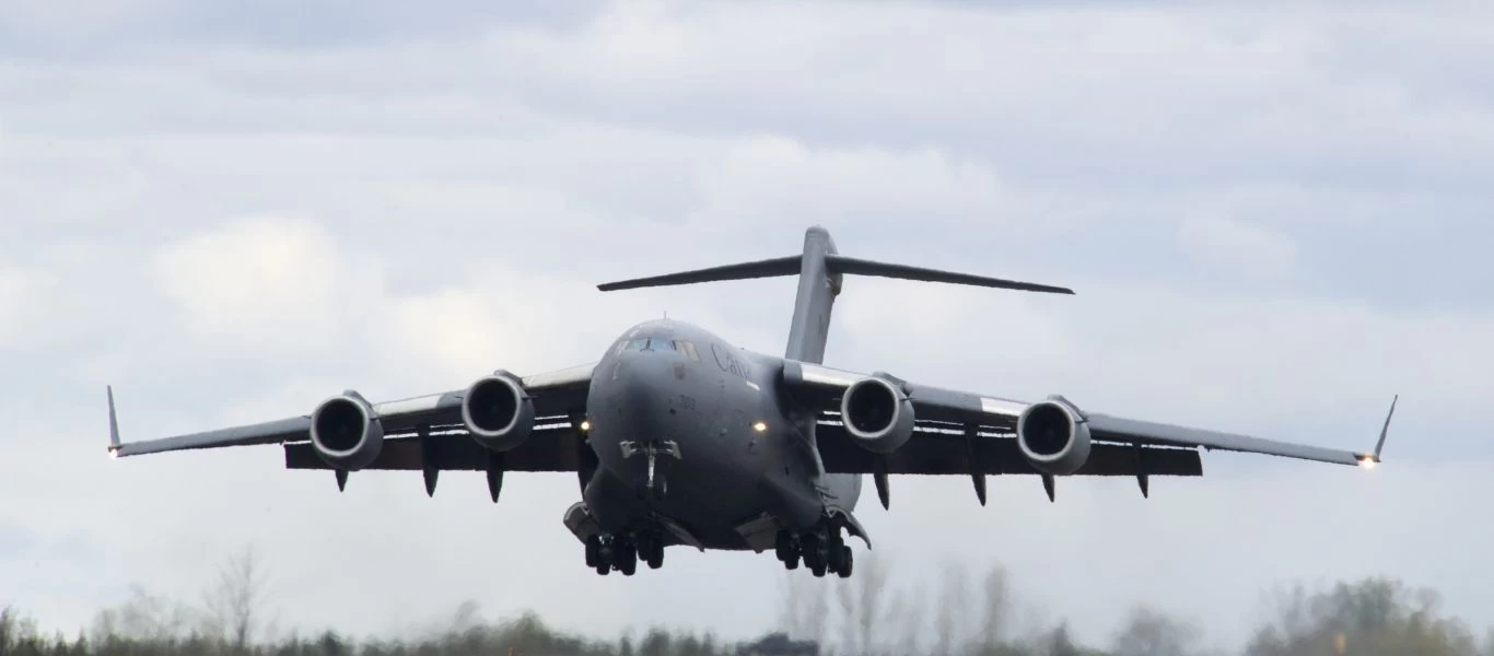 Καναδάς: Με ένα C-177 Globemaster μετάφερε στρατιωτικό εξοπλισμό στην Ουκρανία